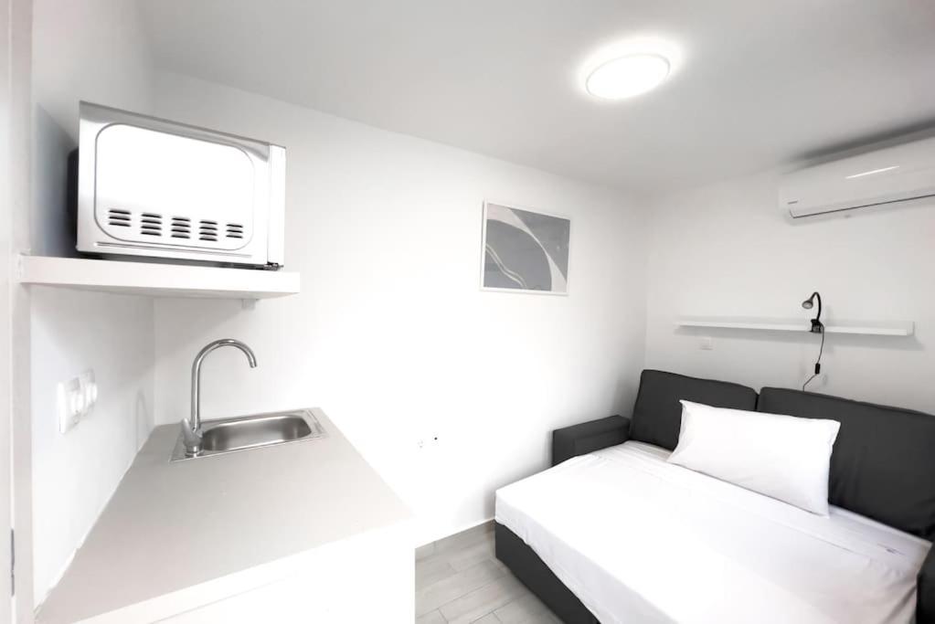 Spacious Penthouse Near Downtown أثينا المظهر الخارجي الصورة