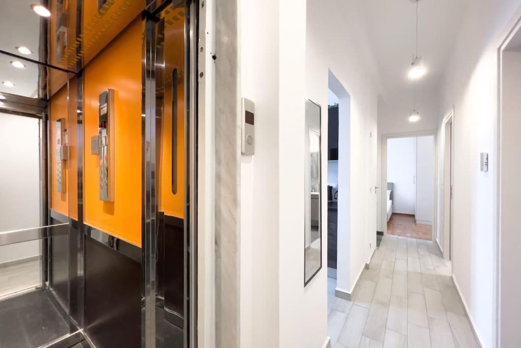 Spacious Penthouse Near Downtown أثينا المظهر الخارجي الصورة
